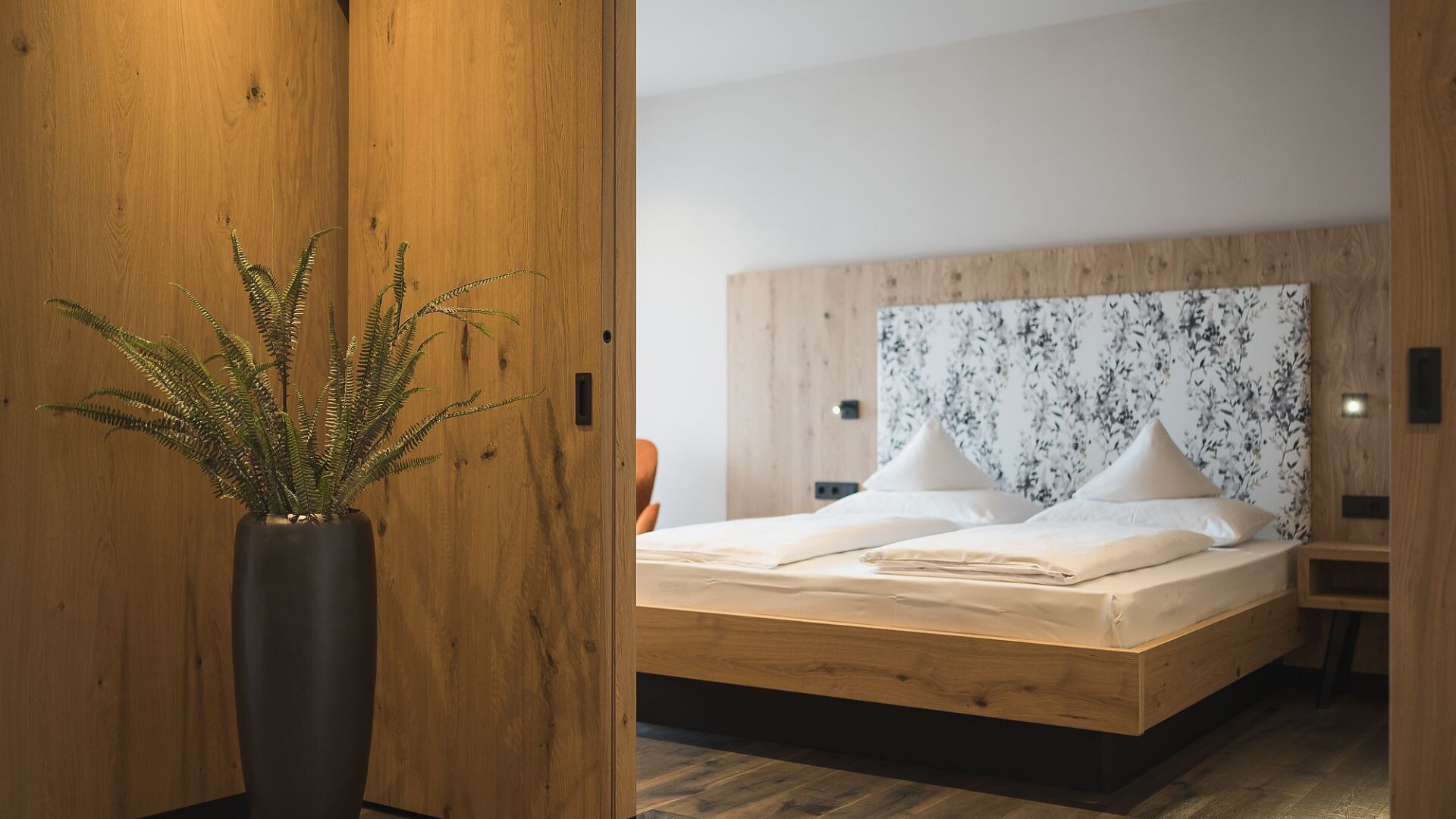 4A226F6E1213F39CF782A3C101FCF38A