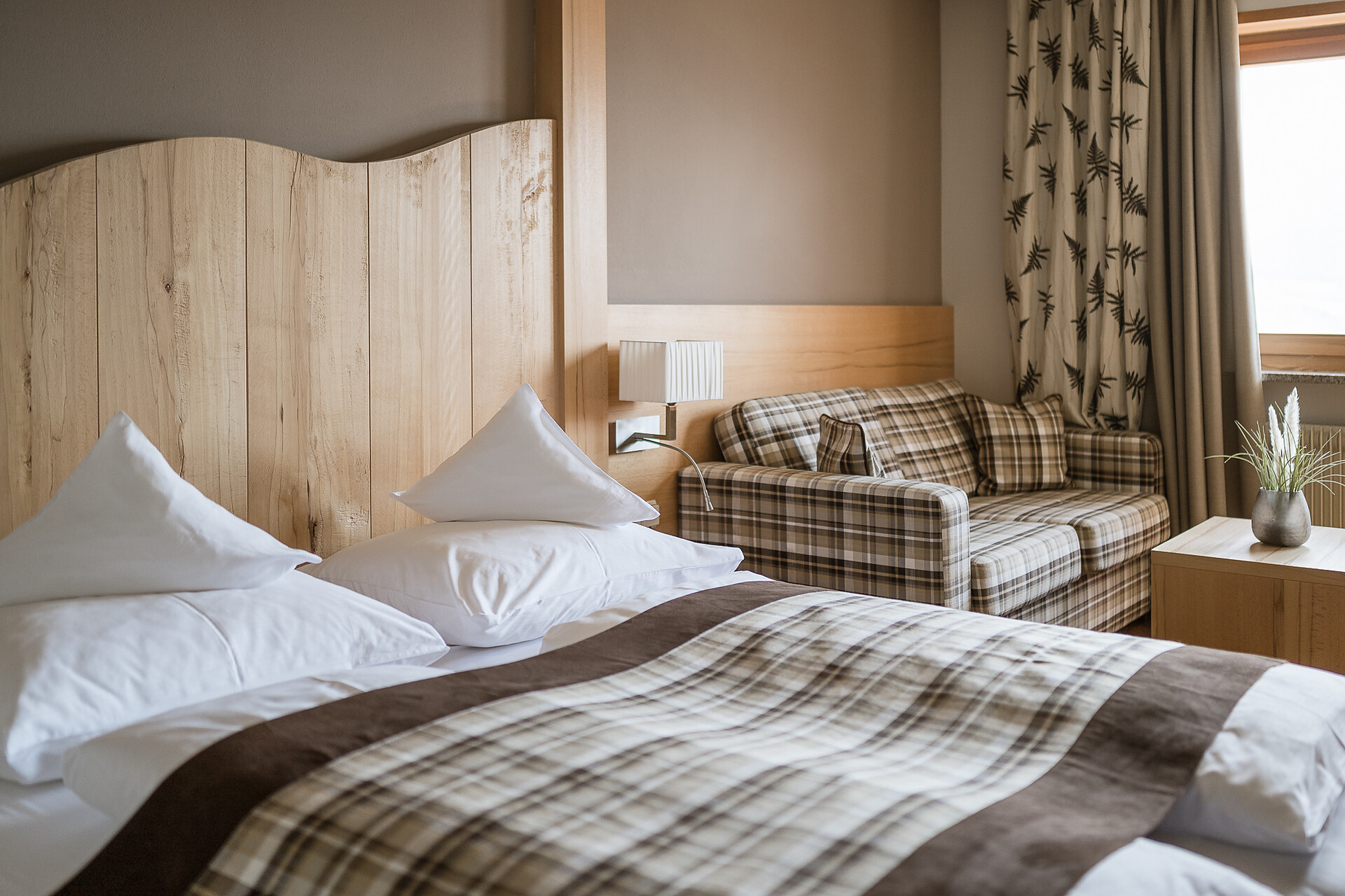 76cb542ec712e9b4b25ba66d70ef6954