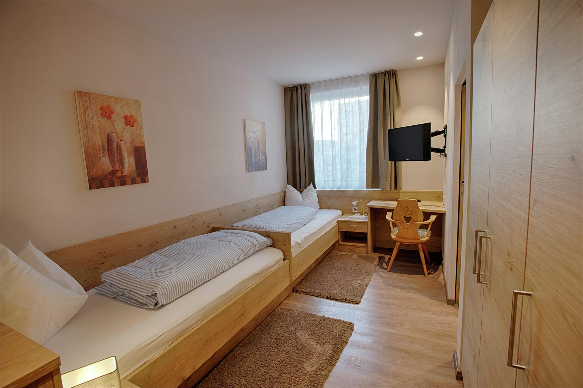 83f3b5cf3c6f4c5e916410492e675d2d