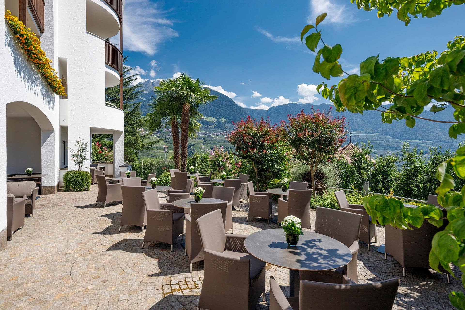 Hotel Krone***s - Die schönsten Hotels in Dorf Tirol bei Meran - Südtirol