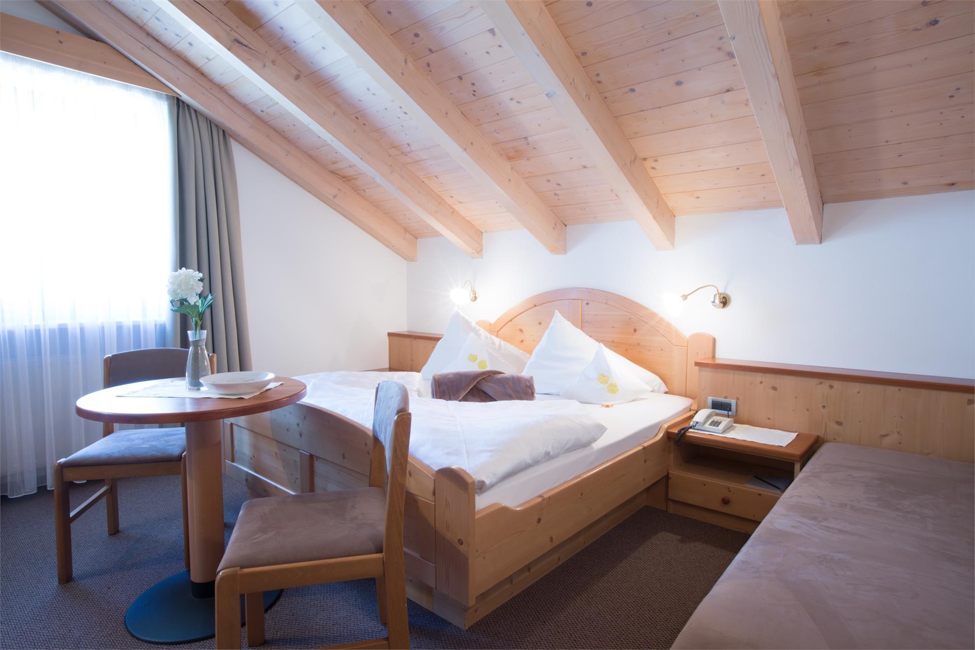 eecbd39cca4a266129be3a0d64f470b0