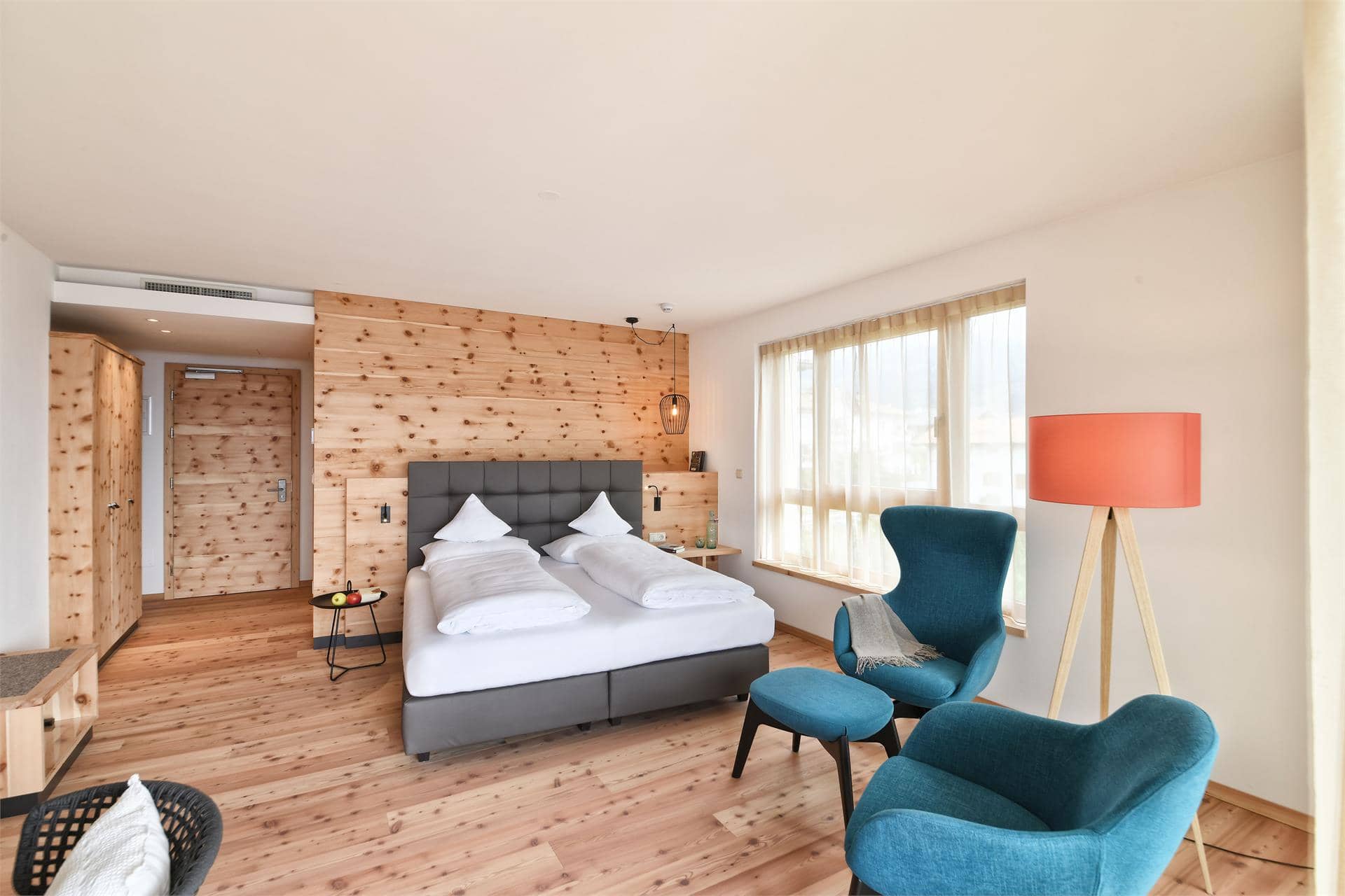 8c4f3076d1eb4bce75eab4d01e46932f