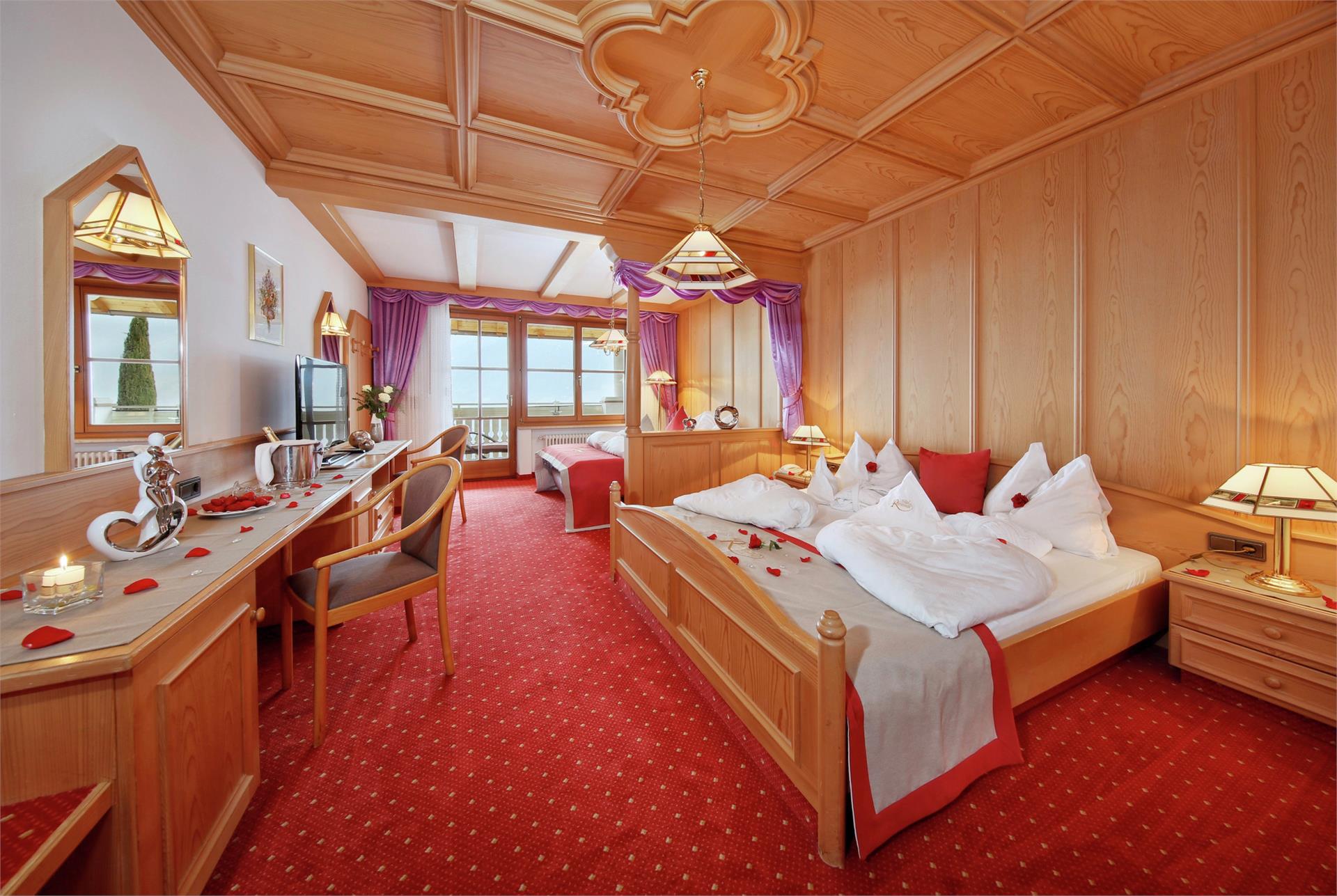 037d432c8f4e4f60958070e3a320a937