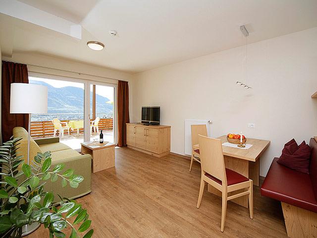 Bella-Vista-Apartments 2f1a301dc57fd1e7f6b7d05da9e67085