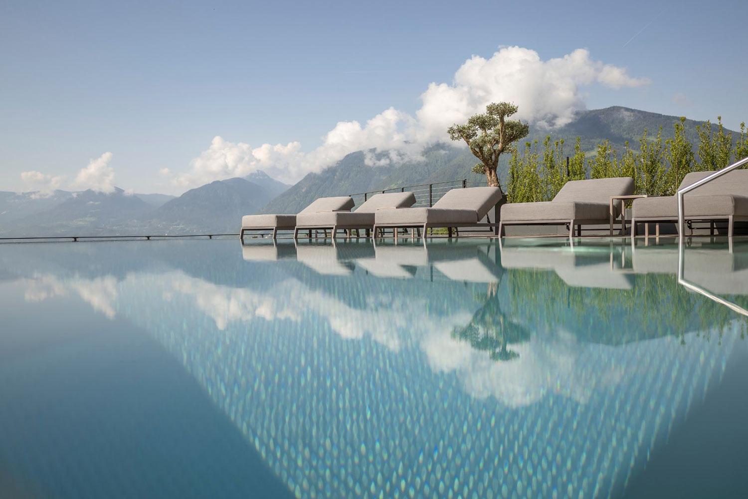 Stroblhof-Landsitz**** 1